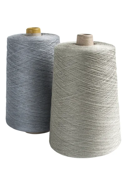 Coils with linen yarn — Stock Photo, Image