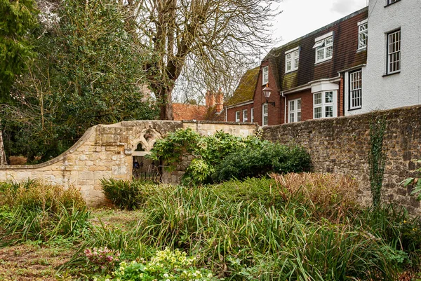 Старый Традиционный Средневековый Каменный Английский Дом — стоковое фото