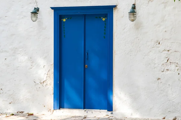 Blue Wooden Vintage Door Old Mediterranean House Closeup — Stock Fotó