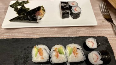 Suşi karışık rulo tabak 