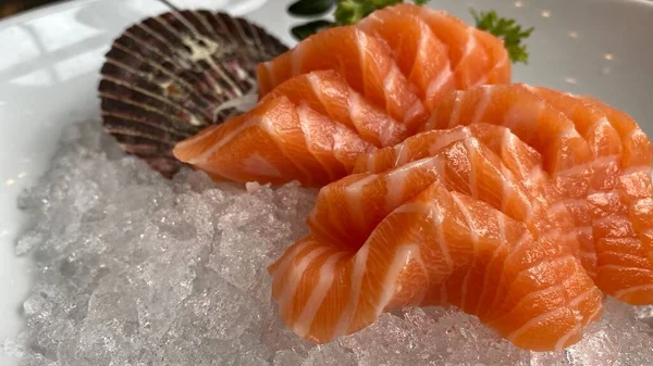 Suşi Balığı Japon Yemek Tabağı — Stok fotoğraf
