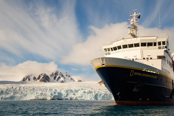 Large Ship Sea Arctic Coast —  Fotos de Stock