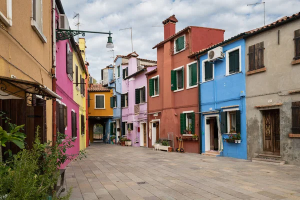 Burano Italy October 2021 Colorful Houses Burano Sunny Morning Late — Stock Photo, Image