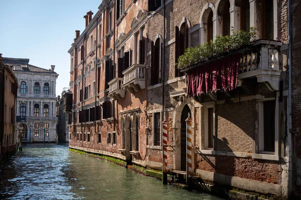 Venedik Talya Ekim 2021 Sonbaharın Sonlarında Güneşli Sakin Bir Günde — Stok fotoğraf