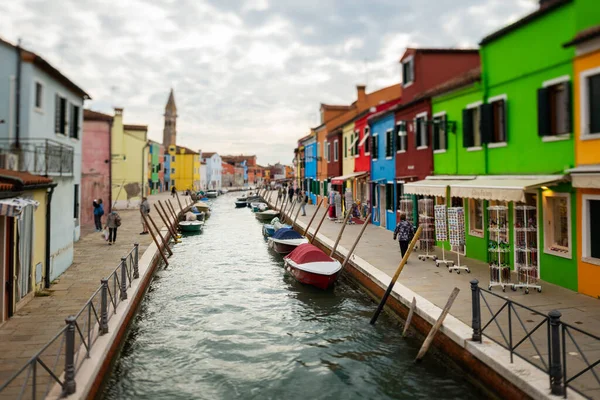 Burano Italien Oktober 2021 Kanal Mit Booten Burano Venedig Italien — Stockfoto