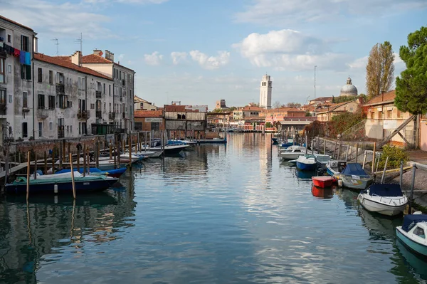 Venecia Italia Octubre 2021 Canal Con Barcos Venecia Italia Invierno — Foto de Stock