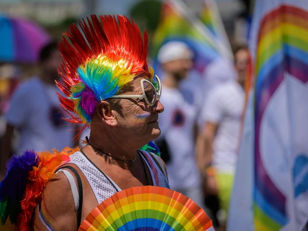 Wiedeń Austria Czerwca 2022 Ludzie Wiedeńskiej Pride Wiener Ringstrasse Kolorowo — Zdjęcie stockowe