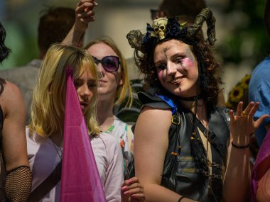 Viyana, Avusturya - 11 Haziran 2022: Viyana Wiener Ringstrasse Gururu, bir kadının portresi