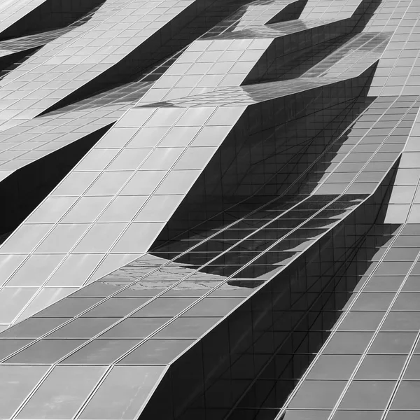 Vienna Austria September 2022 Tower Vienna Black White Reflections Sunny — Stock Photo, Image