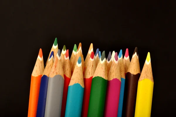Renkli kurşun kalem kümesi — Stockfoto
