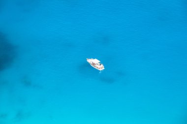 Yukarıda da görüleceği yat