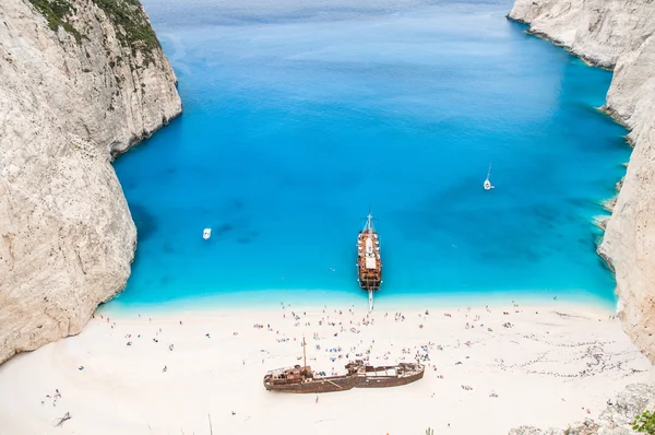 Berömda navagio beach, zakynthos, Grekland, unika synvinkel — Stockfoto