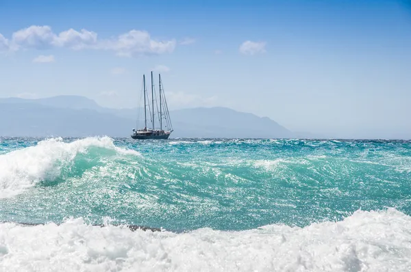 Sailship v bouři na moři — Stock fotografie