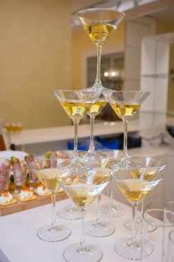 Bardak şampanya restourant gala resepsiyonda.
