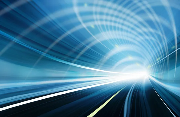 Otoban yolu tüneli soyut hız hareket