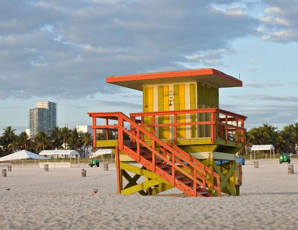 Miami Beach Florida, casa de salvavidas en la madrugada —  Fotos de Stock