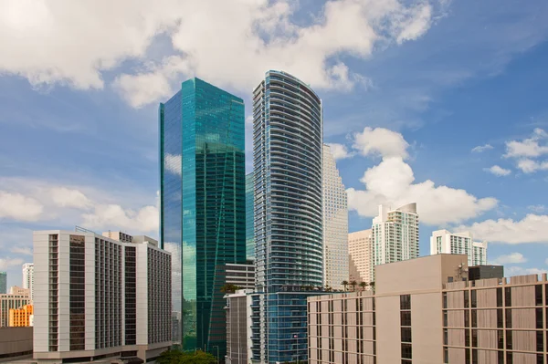 Staden i miami florida färgglada panorama av downtown — Stockfoto