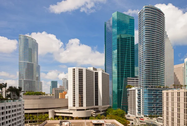 Stad van miami florida kleurrijke panorama van het centrum — Stockfoto