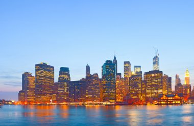 New york city, ABD, skyline panorama günbatımında şehir binaları