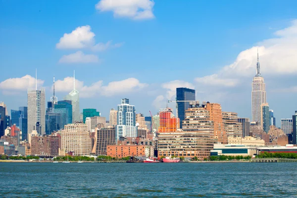 New York City, États-Unis panorama d'horizon coloré — Photo