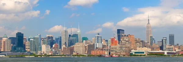 New york city, usa färgglad stadssilhuett panorama — Stockfoto