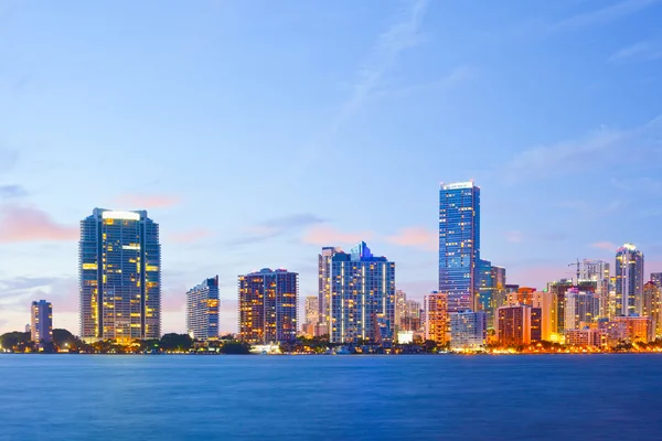 Miami florida iş ve konut gün batımında