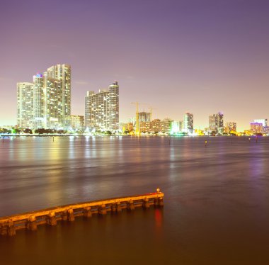 Miami florida iş ve konut gün batımında