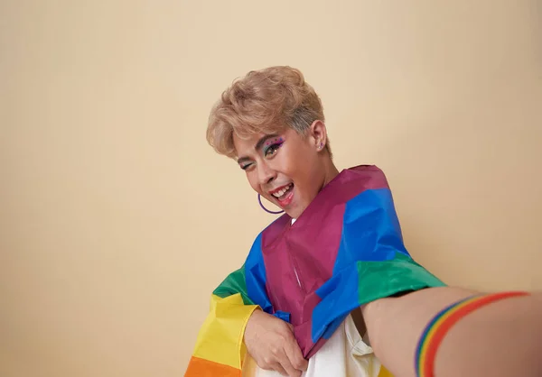 Youth Asian Transgender Lgbt Rainbow Flag Shoulder Making Selfie Isolated — ストック写真