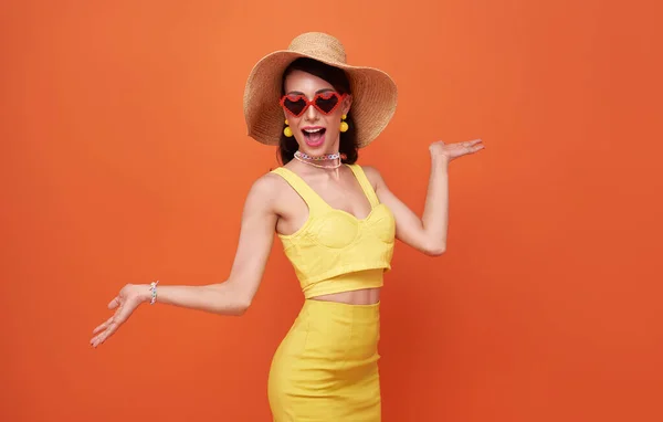 Happy Attractive Woman Summer Dress Hat Posing While Standing Looking — Photo