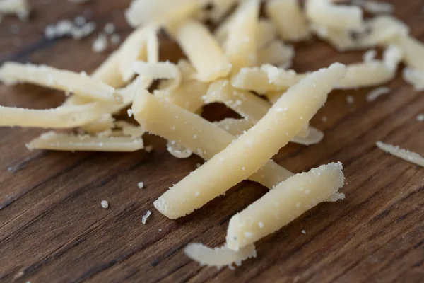 Bir Yığın Rendelenmiş Parmesan Sağlıklı Yiyecek Süt Ürünü — Stok fotoğraf