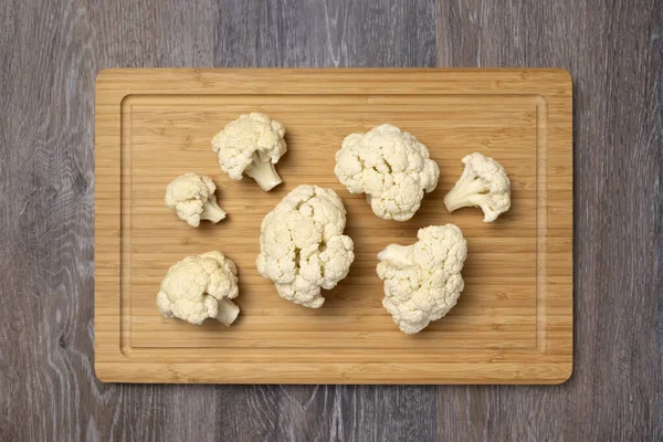 Cauliflower Inflorescences Kitchen Board Vegetarian Food — Stockfoto