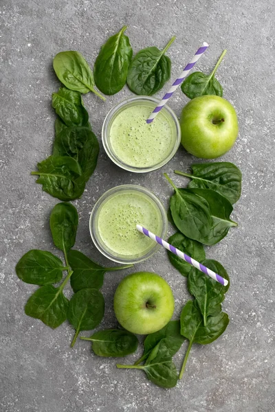 Spinach and green apple smoothie. Healthy eating with spinach detox drink