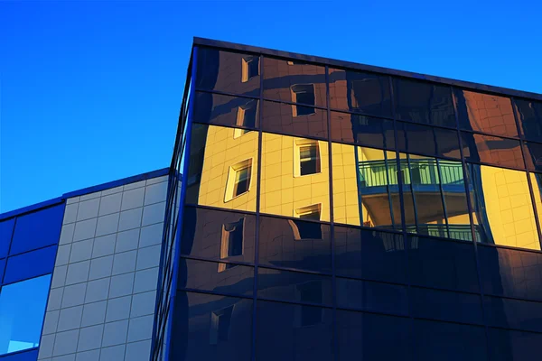 Novo edifício — Fotografia de Stock