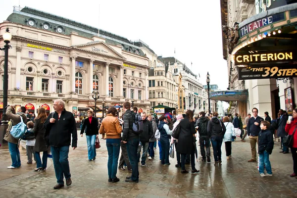 Picadilly circus – v Londýně — Stock fotografie