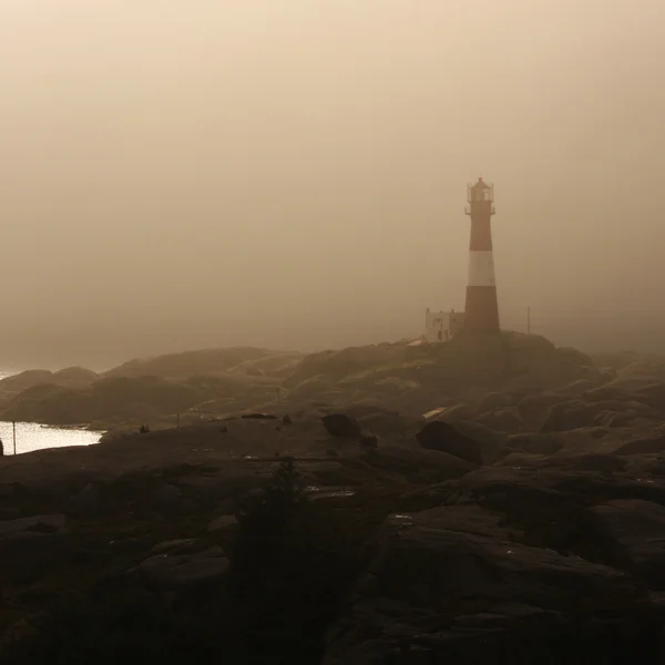 Норвегія маяка в туман — стокове фото