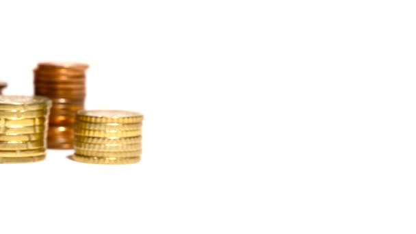 pièces en euros sur fond blanc