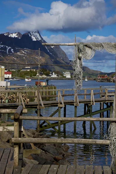 Trebrygge på Reine – stockfoto