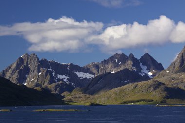 lofoten tarihinde doğal dağlar