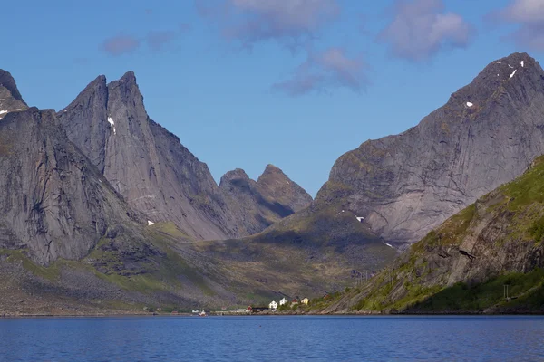 Fjord auf den Lofoten — Stockfoto