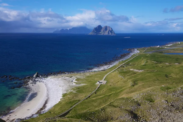 Praia nas ilhas Lofoten — Fotografia de Stock