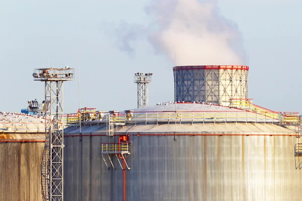 Oil tanks — Stock Photo, Image