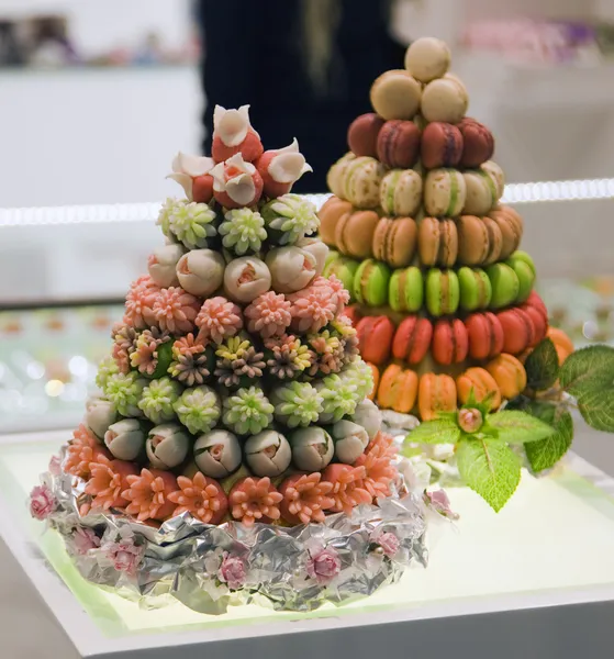 Twee fruit cake met negen lagen — Stockfoto