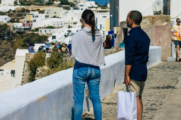 그리스의 피라에 산토리니 2021 확인되지 관광객들 그리스를 강타하는 코로나 바이러스가 — 스톡 사진