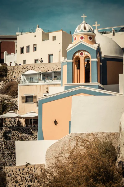 Isla Santorini Fira Grecia Octubre 2021 Iglesia Ortodoxa Tradicional Situada — Foto de Stock