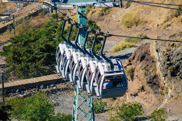 Santorini Island Fira Grécia Outubro 2021 Teleférico Fornece Transporte Seguro — Fotografia de Stock