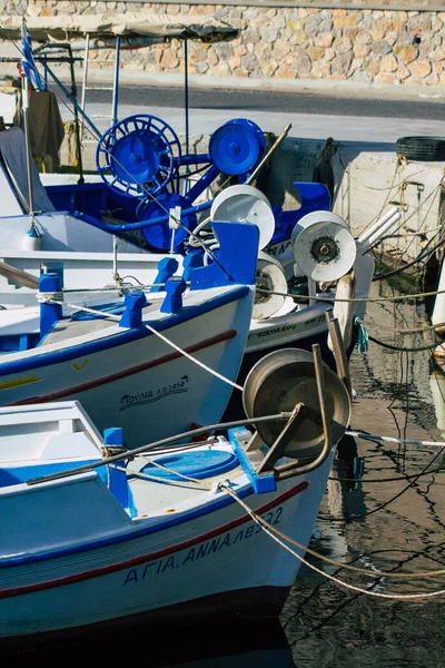 Santorini Grekland Oktober 2021 Fiskebåt Förtöjd Vid Hamnen Santorini Grekland — Stockfoto