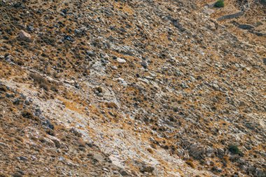 Santorini Adası, Perissa, Yunanistan - 17 Ekim 2021 Santorini 'de Antik Thira yürüyüş yolu, Perissa' ya giden antik yol sizi Profitis Elias ve Mesa Vouno 'nun zirvesine çıkarır.