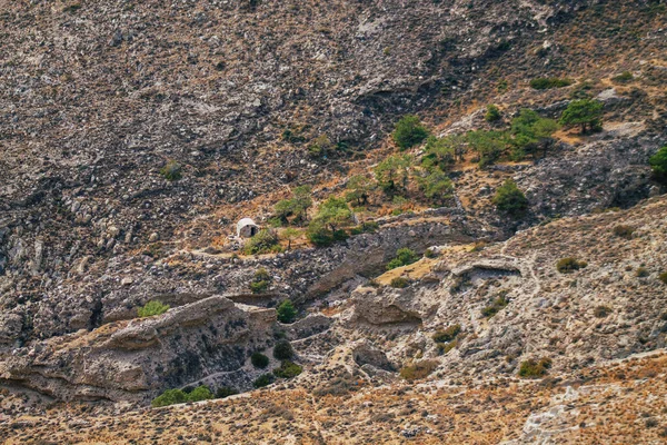 サントリーニ島 ペリッサ島 ギリシャ 2021年10月17日サントリーニ島の古代ティラハイキングコース ペリッサへの古代のパスは トップにプロフィティスエリアスとメサVounoの斜面を通ってあなたを導きます — ストック写真