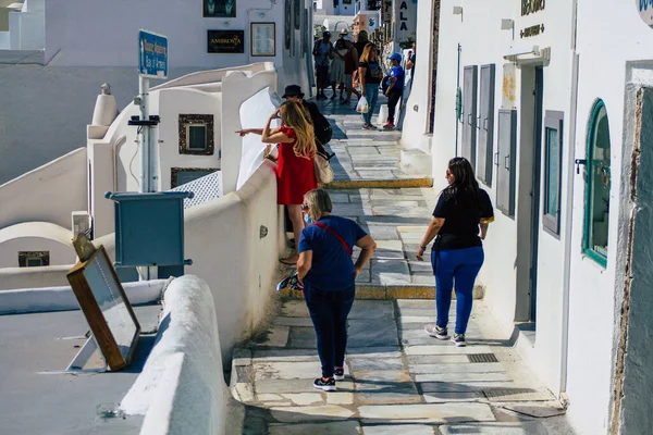Santorini Oia Griekenland Oktober 2021 Een Menigte Toeristen Die Beroemde — Stockfoto