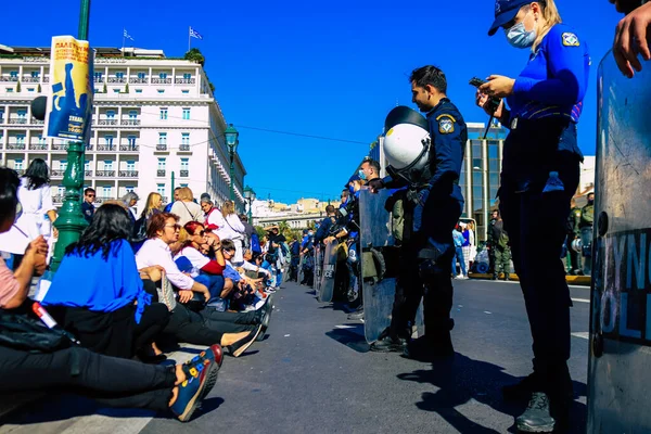 Ateny Grecja Listopada 2021 Policja Opracuje Demonstrację Pracowników Służby Zdrowia — Zdjęcie stockowe